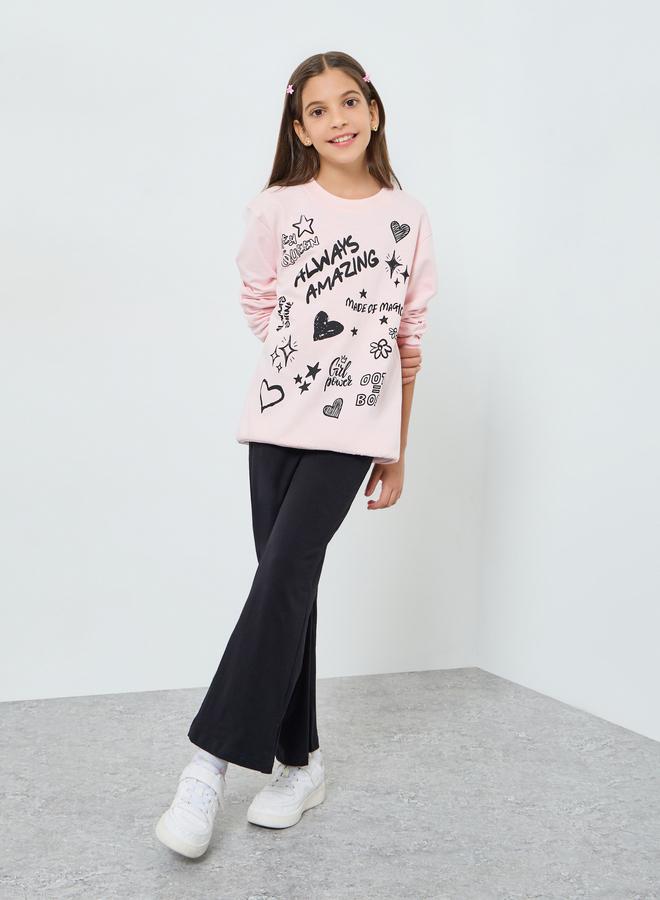 ستايلي طقم من سويت شيرت بطبعة غرافيتي وليقنز واسع - Image 1